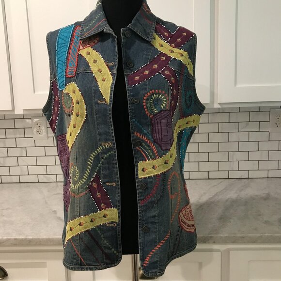 Chico's Denim Vest Womens Medium Blue Embroidered Applique Boho Button Front - Picture 1 of 13